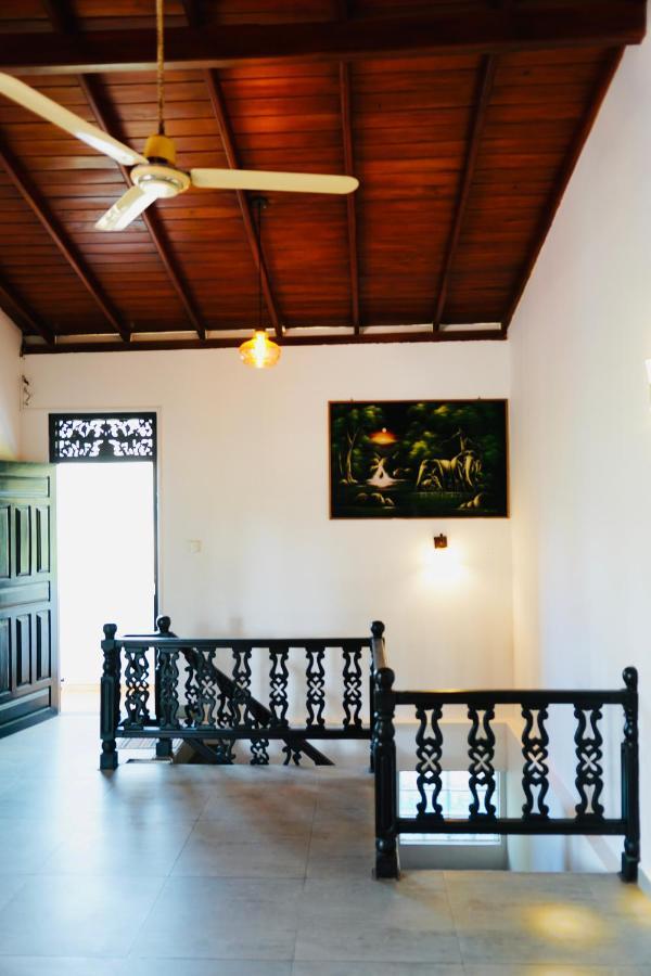 Soul Inn Ahangama Bagian luar foto